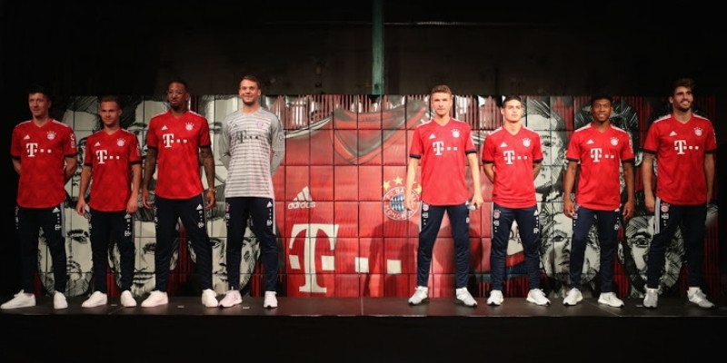 ผู้เล่นระดับตำนานยอมรับว่าใส่ชุดแดงแล้วมั่นใจมากขึ้น