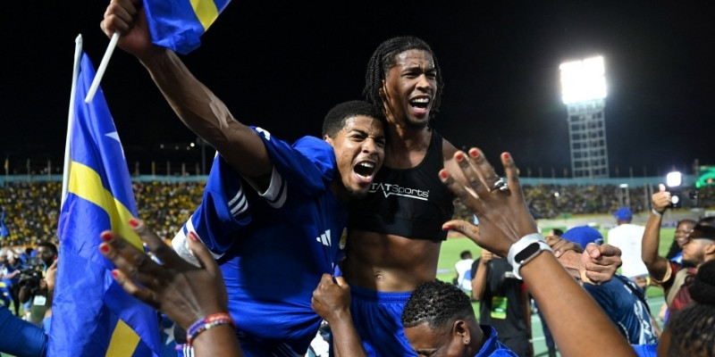 ทีมงานและโค้ชบางคนต้องออกค่าใช้จ่ายเองเพื่อฝึกซ้อม