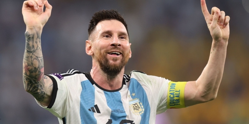 อาร์เจนตินาเกือบเสียเมสซีให้ทีมอื่น หากไม่จัดเกมพิเศษในปี 2004
